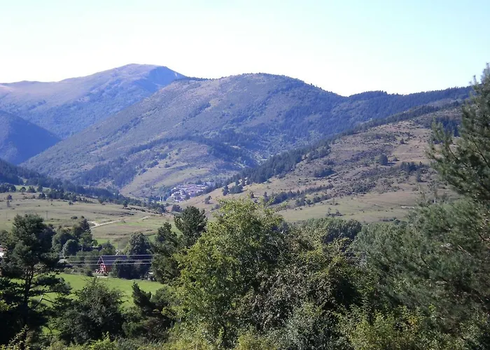 Et Mobil Homes Dans La Montagne Au Les Sapins Camurac
